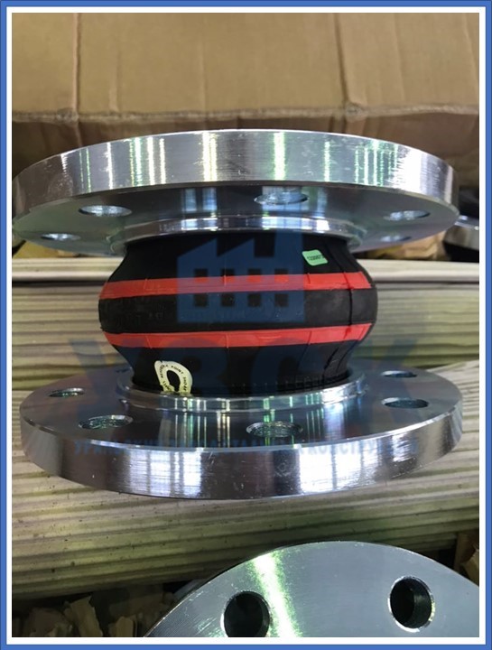 компенсатор резиновый фланцевый в Нижнем Тагиле